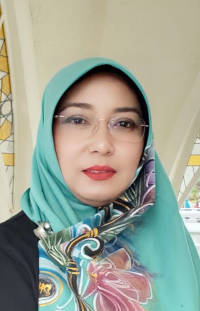 Lina Munir <br>